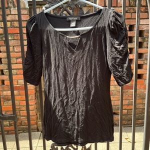 Black mid sleeve blouse